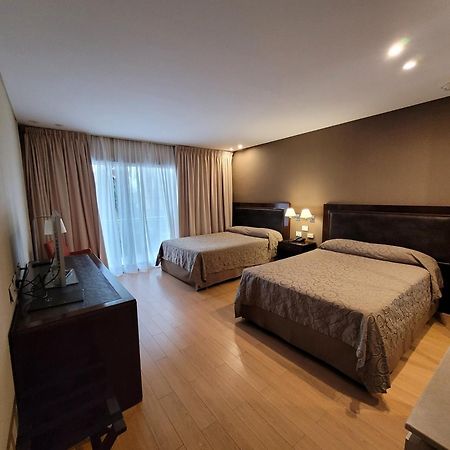 Hotel Plaza Colón Dış mekan fotoğraf