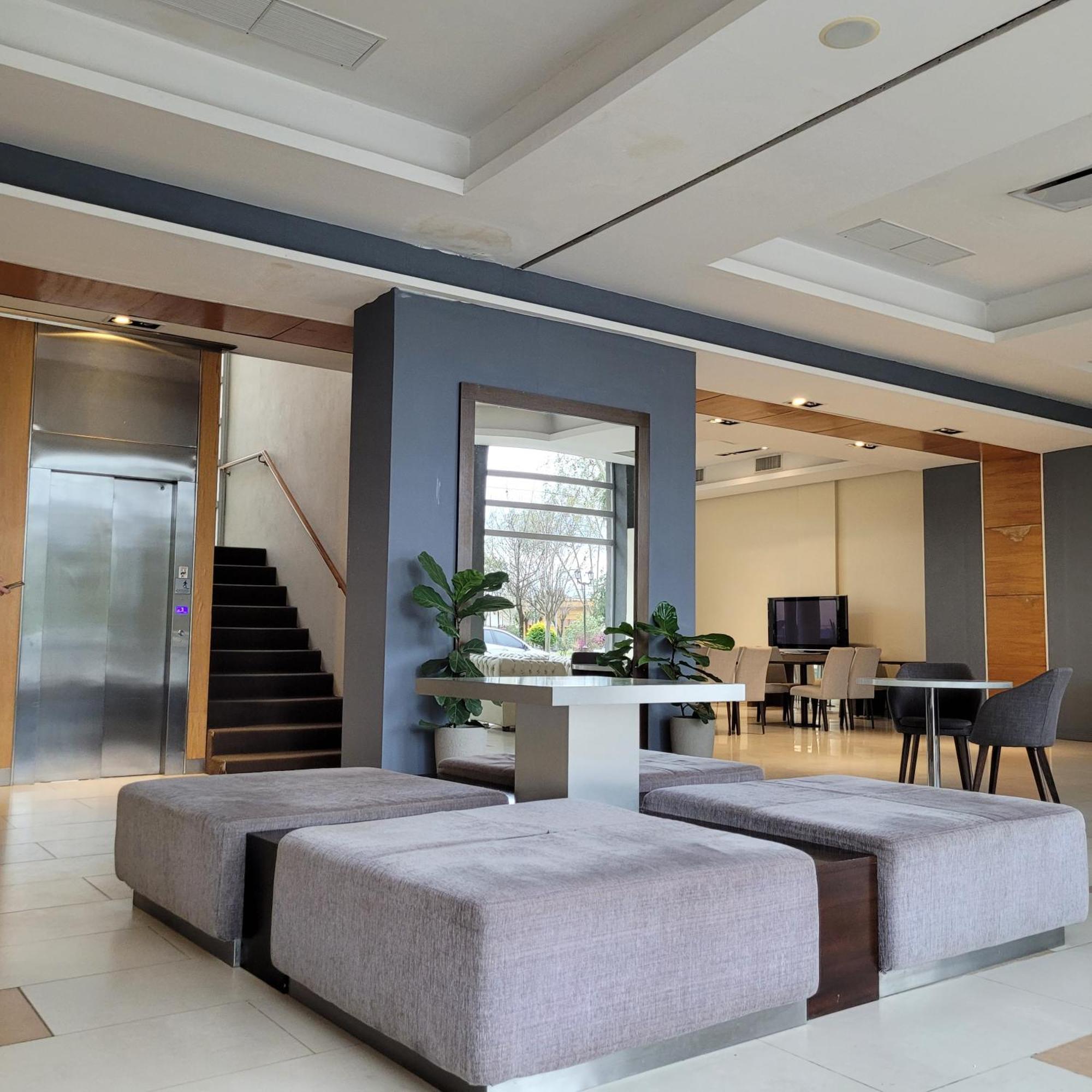 Hotel Plaza Colón Dış mekan fotoğraf