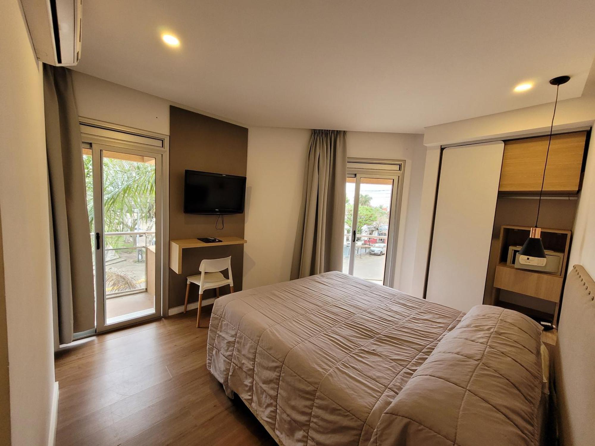 Hotel Plaza Colón Dış mekan fotoğraf