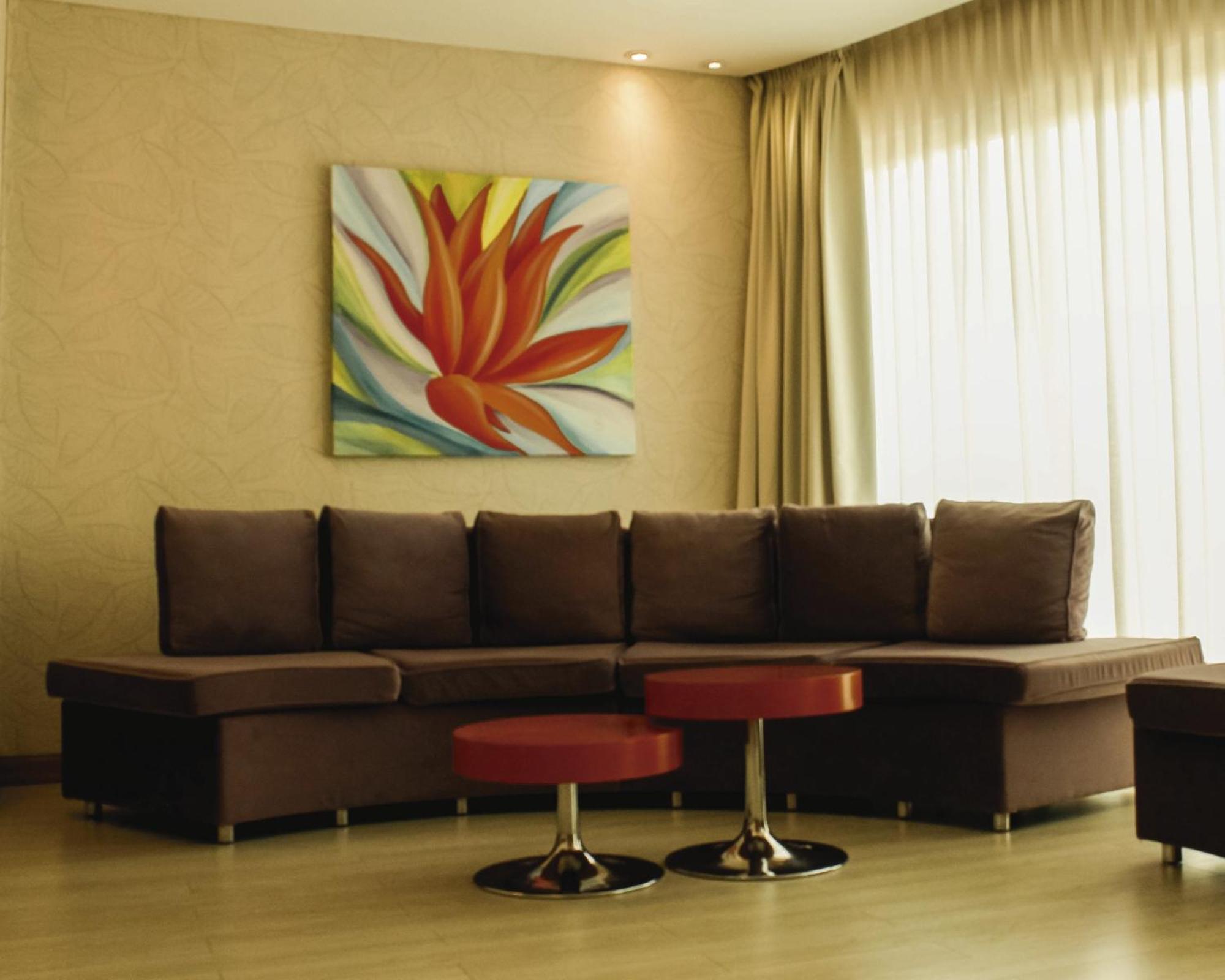 Hotel Plaza Colón Dış mekan fotoğraf